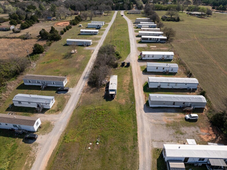 16504 Gaddy Rd, Shawnee, OK à vendre - Photo du bâtiment - Image 2 de 12