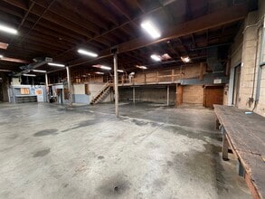 142 Benito Ave, Santa Cruz, CA for lease Building Photo- Image 2 of 7