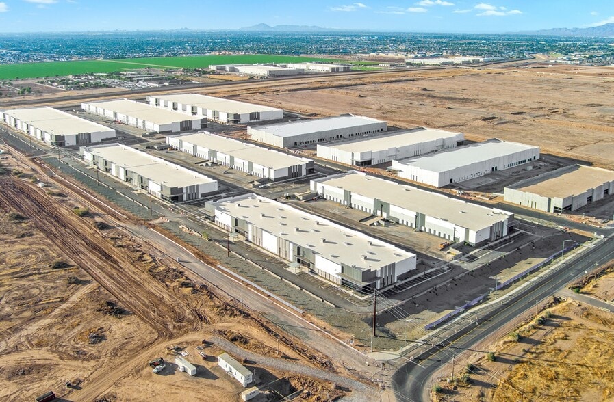 7524 E Warner Rd, Mesa, AZ for lease - Building Photo - Image 2 of 7