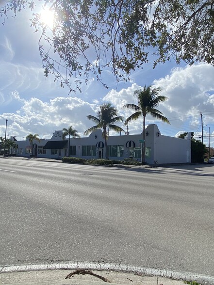 6501 S Dixie Hwy, West Palm Beach, FL à vendre - Photo du bâtiment - Image 1 de 1