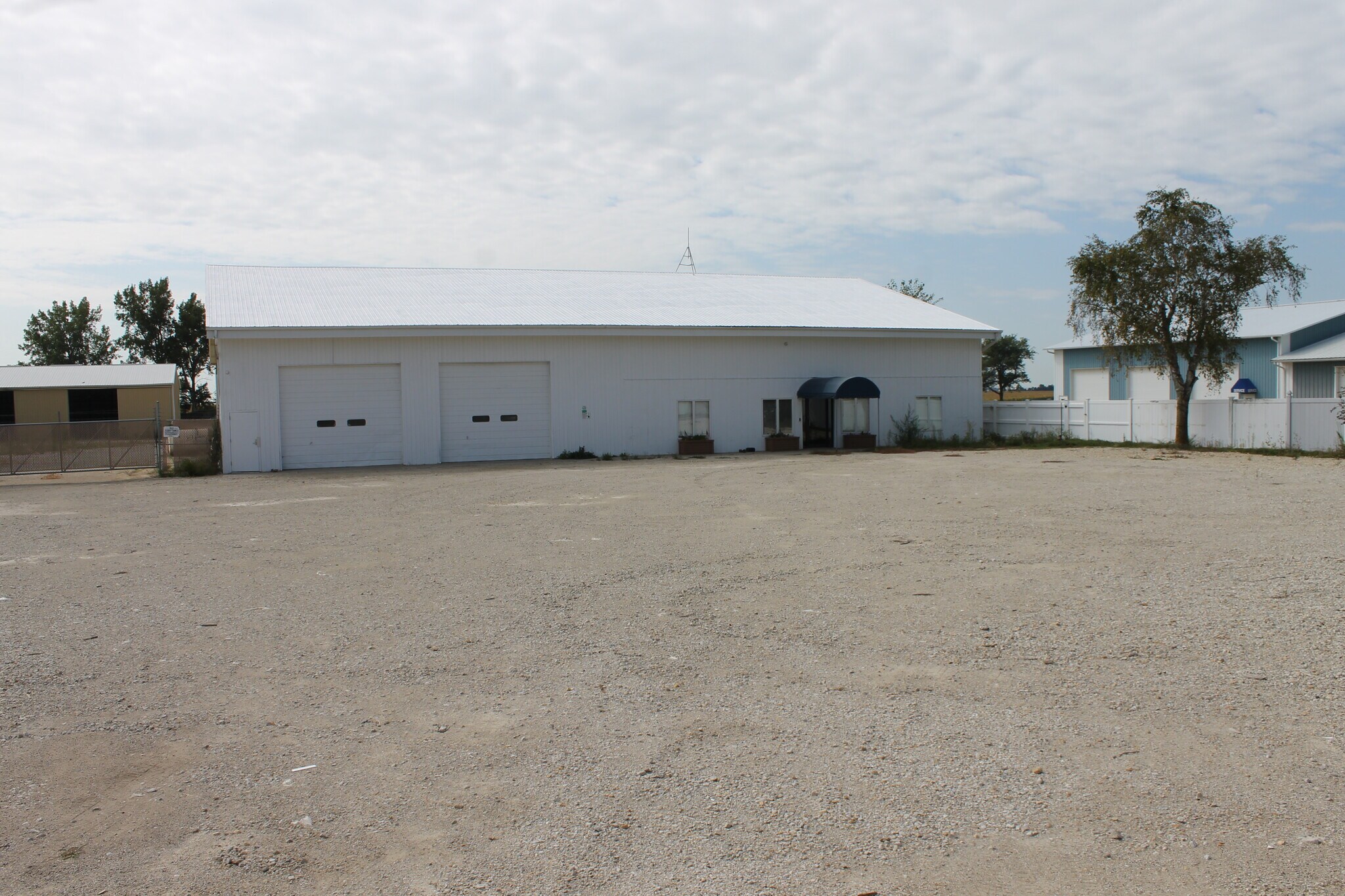 320 W Lincoln Hwy, Cortland, IL for sale Primary Photo- Image 1 of 28