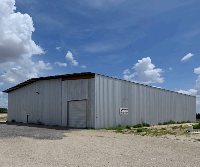 18208 N State Highway 16, Von Ormy, TX for sale Building Photo- Image 1 of 1