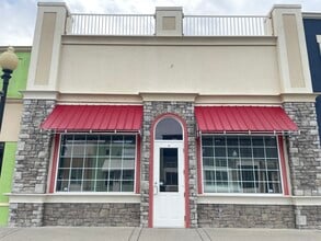 1422 Green Rd, Chatsworth, GA for lease Interior Photo- Image 2 of 10