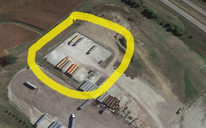 5049 Herbert Hoover Hwy NE, Iowa City, IA à louer - Aérien - Image 2 de 2