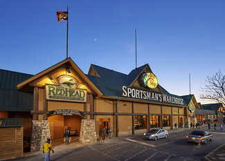 Plus de détails pour 1301-1355 S 5th St, Saint Charles, MO - Commerce de détail à louer