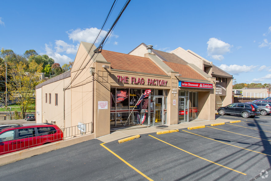 4156 Library Rd, Pittsburgh, PA à vendre - Photo principale - Image 1 de 1