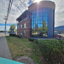 1801 Bowen Rd, Nanaimo, BC for sale Building Photo- Image 2 of 8