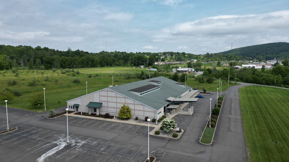 10 Trieble Dr, Tunkhannock, PA à vendre - Photo du bâtiment - Image 3 de 29