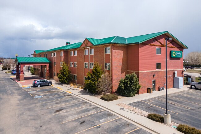 Plus de détails pour 7860 6th St, Wellington, CO - Services hôteliers à vendre