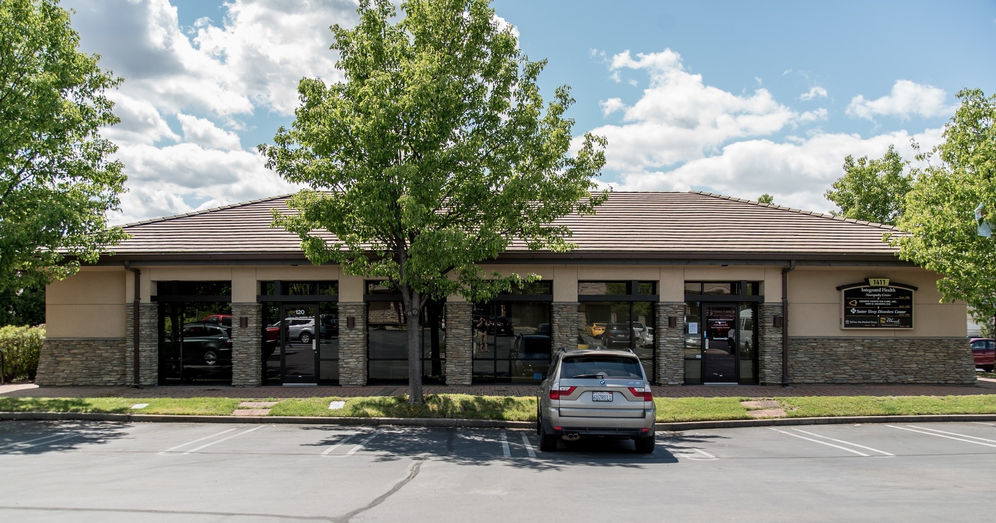 1411 Secret Ravine Pky, Roseville, CA for lease Building Photo- Image 1 of 9