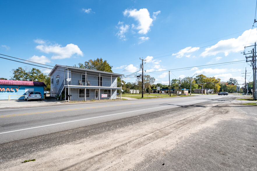 11301B Hwy 150 (Main St), Shepherd, TX for sale - Building Photo - Image 3 of 5