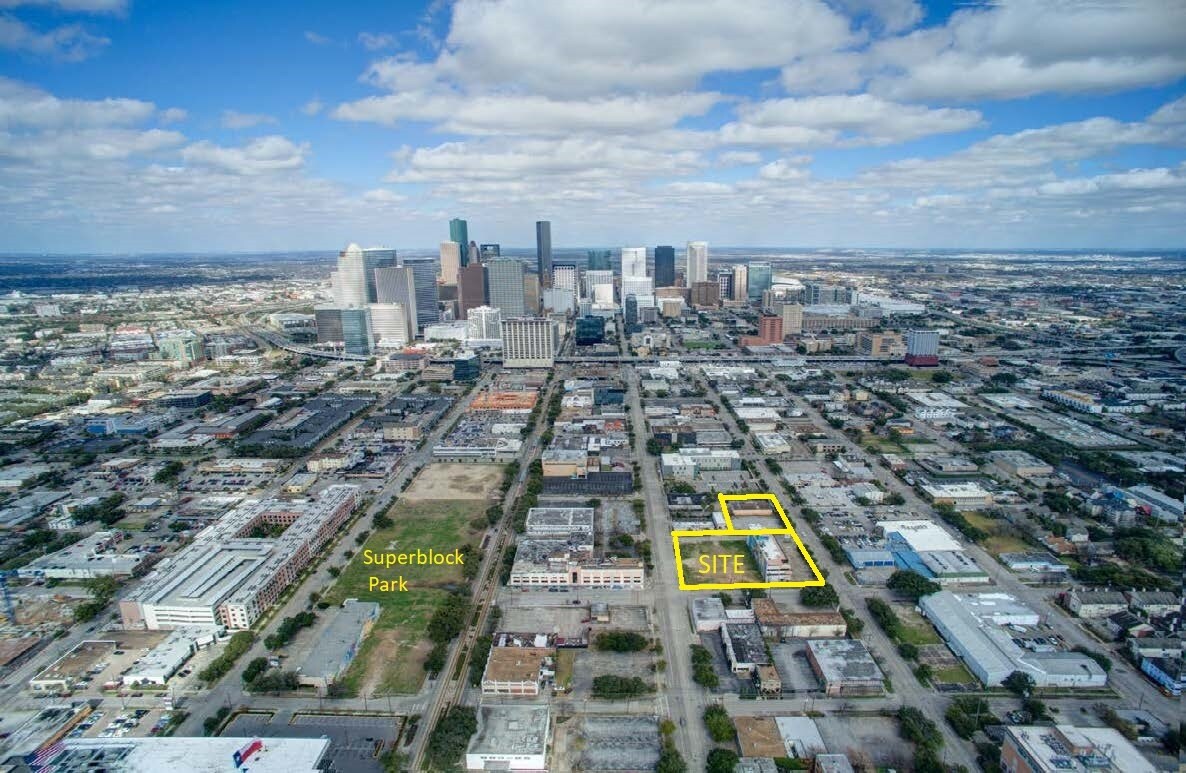2800 San Jacinto, Houston, TX à vendre Photo du bâtiment- Image 1 de 3