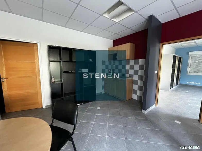 Flex in Avignon for sale - Interior Photo - Image 3 of 7