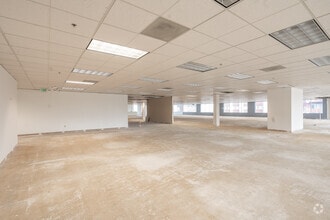 4550 S Macadam Ave, Portland, OR for sale Interior Photo- Image 2 of 11