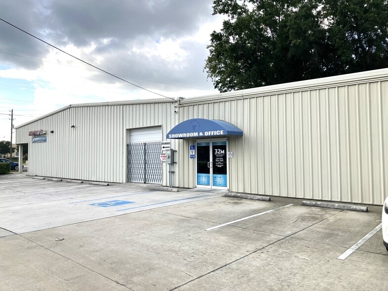 711 Cassat Ave, Jacksonville, FL for sale - Building Photo - Image 2 of 5