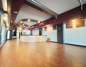 901-903 E New Haven Ave, Melbourne, FL for lease Interior Photo- Image 1 of 4