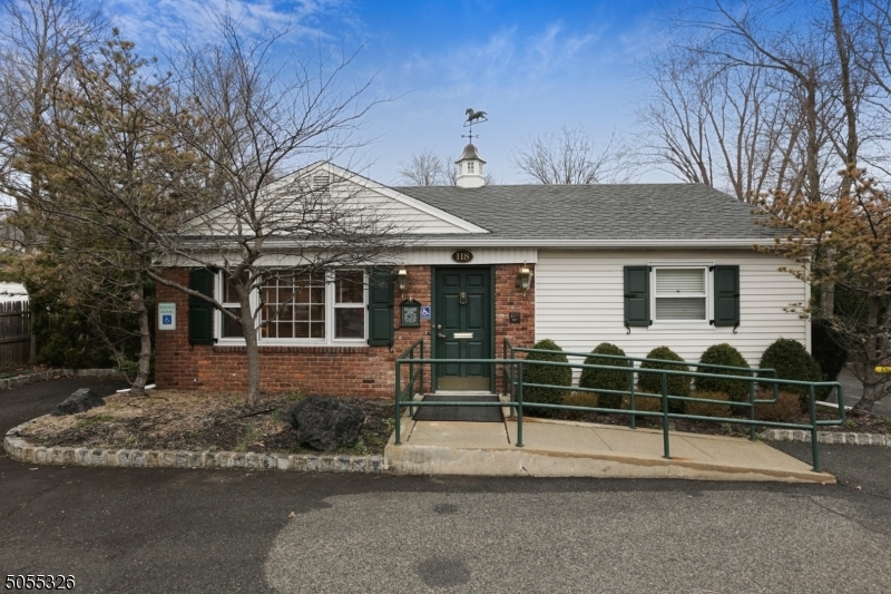 118 Columbia Tpke, Florham Park, NJ for lease - Building Photo - Image 1 of 25