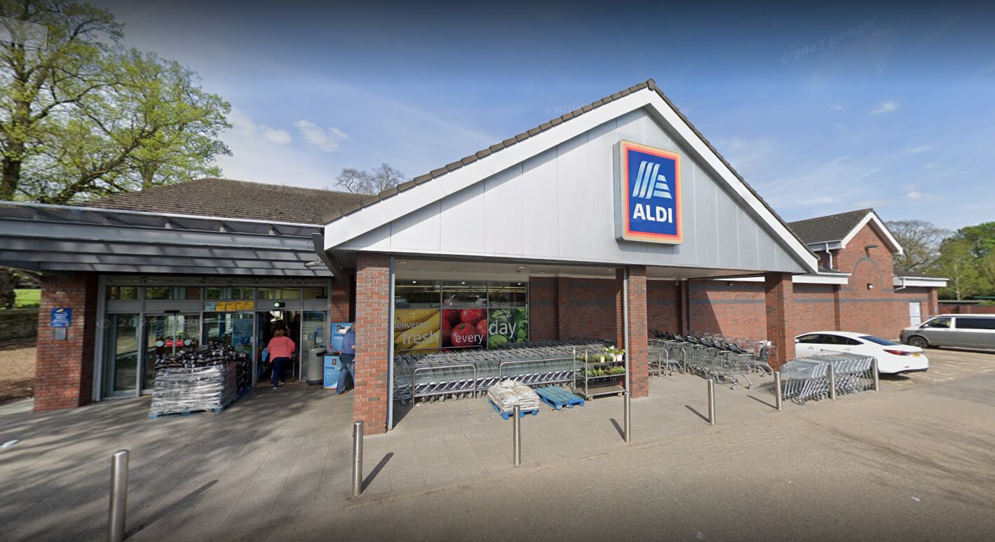 Market St, Rugeley à vendre Photo du bâtiment- Image 1 de 2