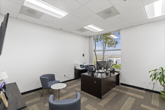 212 Avenida Fabricante, San Clemente, CA for lease Interior Photo- Image 1 of 59