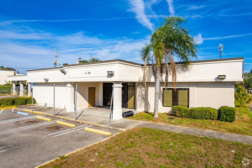 4539 Bartelt Rd, Holiday, FL for lease - Primary Photo - Image 1 of 6