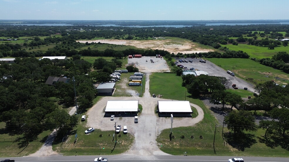 12000 FM 730 N, Azle, TX à vendre - Photo du bâtiment - Image 3 de 5