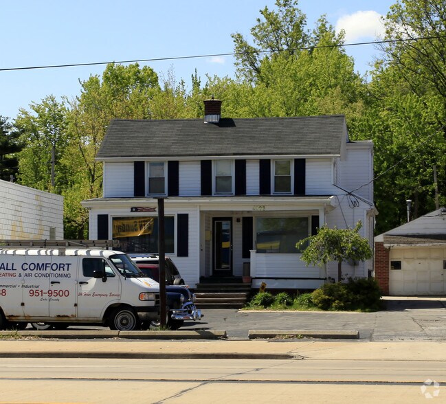 4306 Mayfield Rd, Cleveland, OH for sale - Building Photo - Image 2 of 2