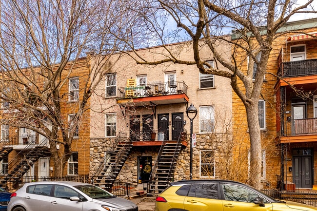 Plus de détails pour 4613-4621 St Parthenais, Montréal, QC - Multi-résidentiel à vendre