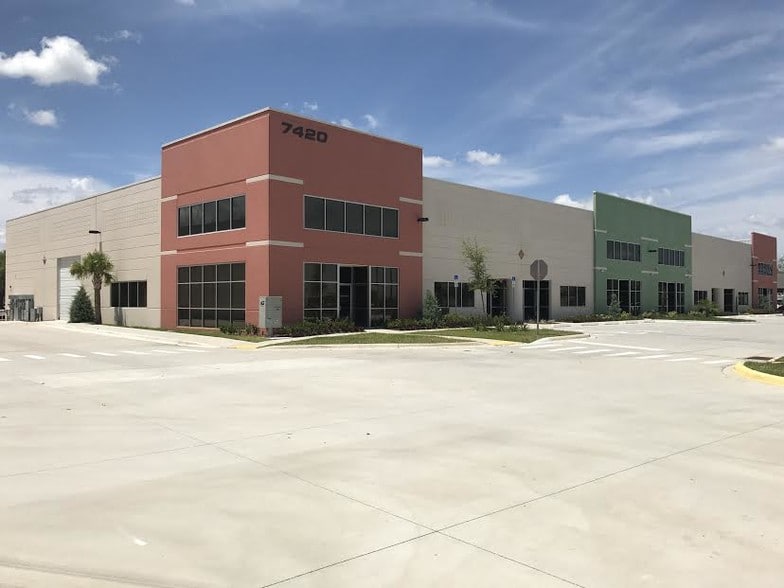7420 TPC Blvd, Orlando, FL for lease - Building Photo - Image 2 of 13