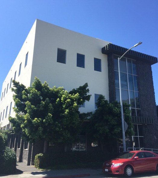 433 Callan Ave, San Leandro, CA à vendre - Photo du bâtiment - Image 2 de 7