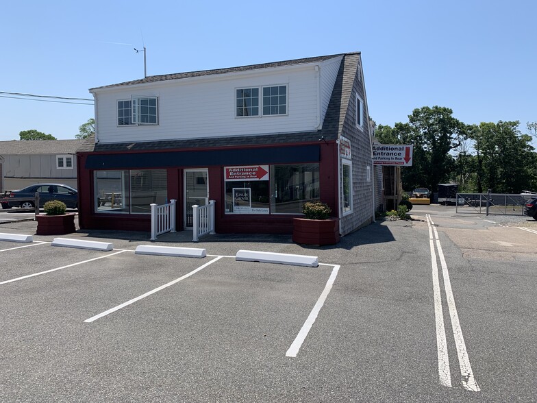 19 Main St, Dennisport, MA for sale - Building Photo - Image 1 of 1