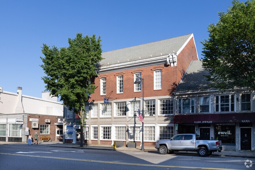 190 Main St, Saco, ME for sale - Primary Photo - Image 1 of 3