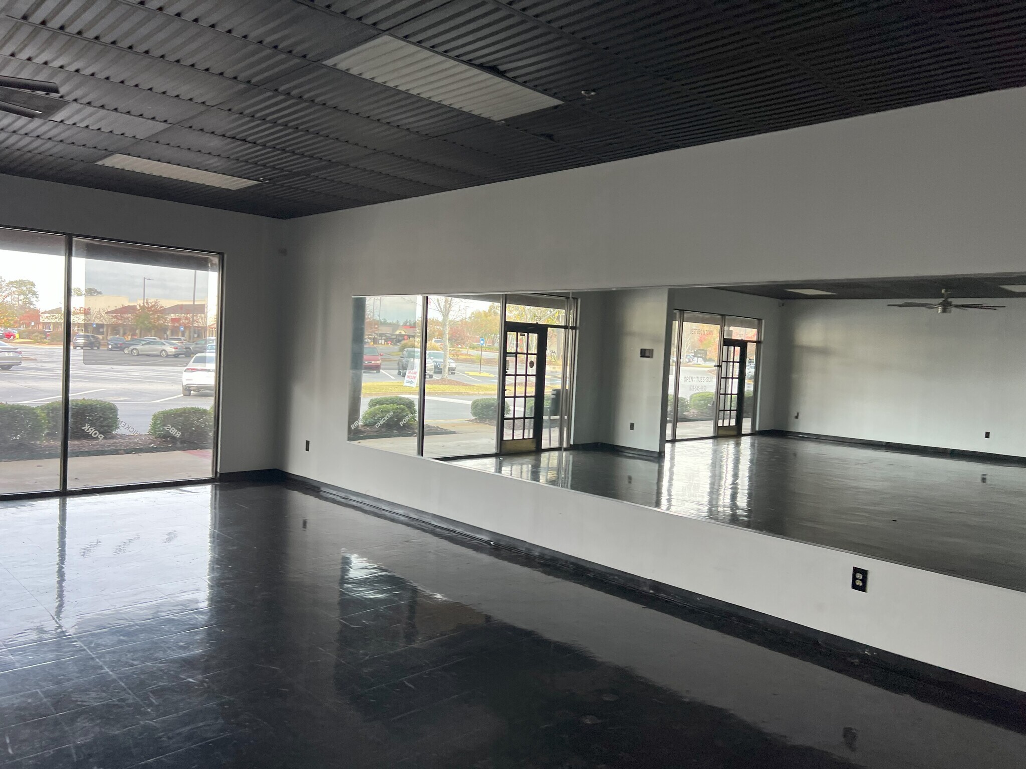 101-217 Banks Rd, Fayetteville, GA for lease Building Photo- Image 1 of 7