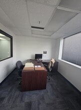 9902 Carver Rd, Cincinnati, OH à louer Photo intérieure- Image 2 de 4