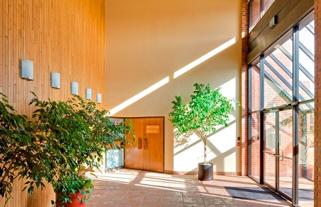 1717 Louisiana Blvd NE, Albuquerque, NM à louer - Hall d’entrée - Image 2 de 6