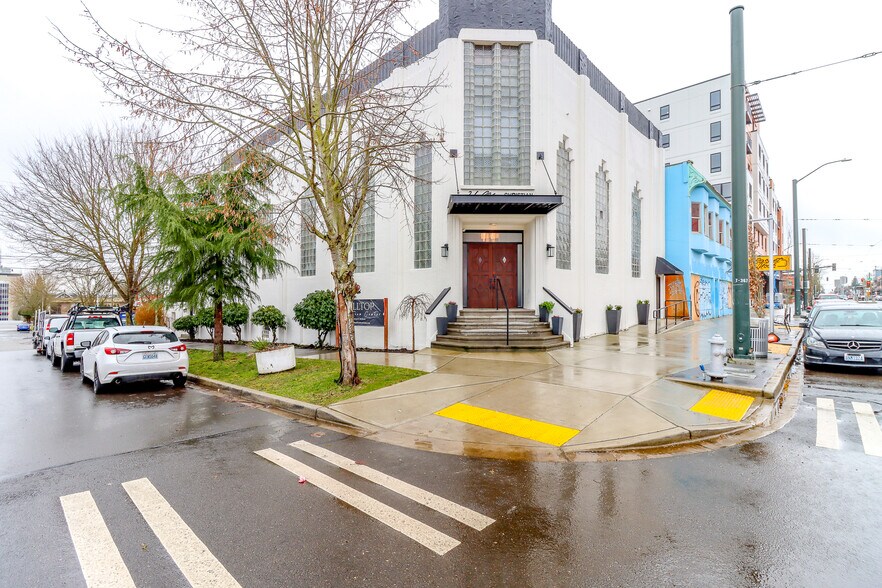 1016 S 10th St, Tacoma, WA à vendre - Photo du bâtiment - Image 1 de 21