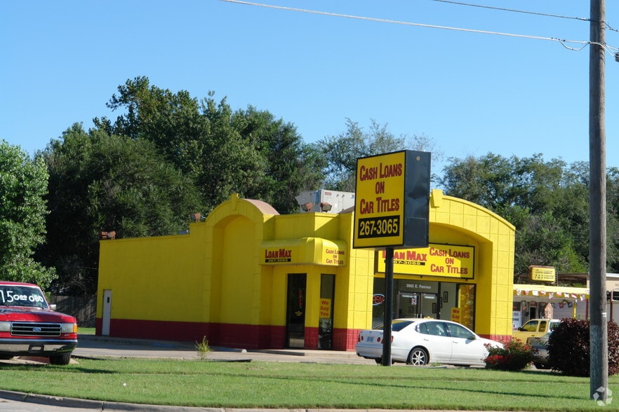 2002 E Pawnee St, Wichita, KS for sale - Building Photo - Image 2 of 5