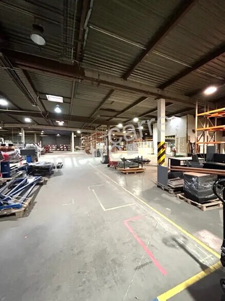 Flex dans Nantes à louer - Photo du bâtiment - Image 3 de 12