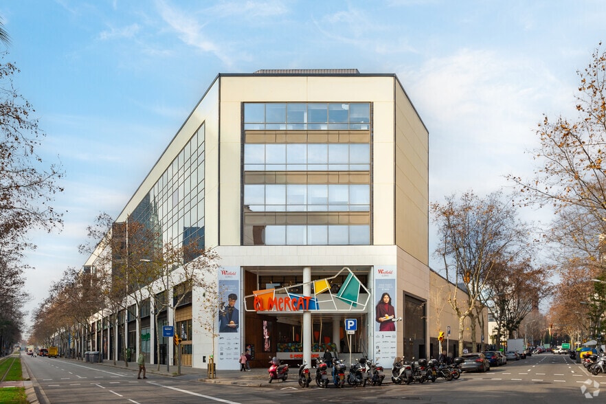 Carrer de Llacuna, 161, Barcelona, Barcelona for lease - Primary Photo - Image 1 of 3