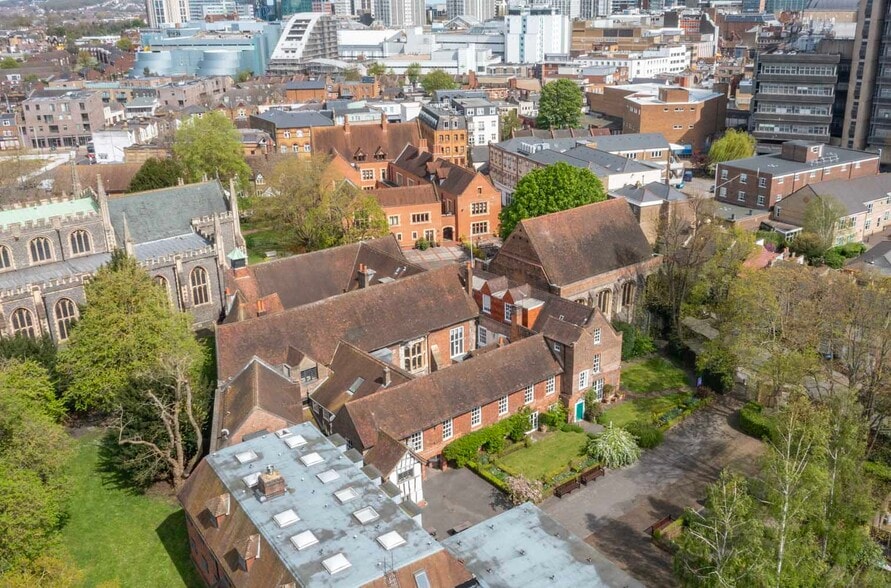 2 Old Palace Rd, Croydon for lease - Primary Photo - Image 1 of 1