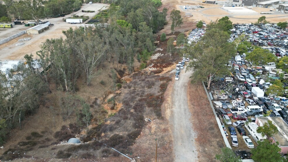 249 Veile Ave, Beaumont, CA à vendre - Photo du bâtiment - Image 3 de 12