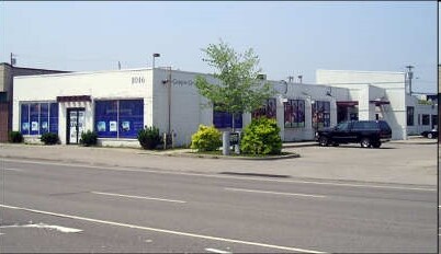 1016 Niagara Falls Blvd, Tonawanda, NY à vendre - Photo du bâtiment - Image 2 de 5