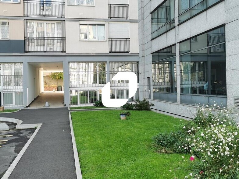 91-93 Avenue Aristide Briand, Montrouge à louer - Photo du bâtiment - Image 2 de 10