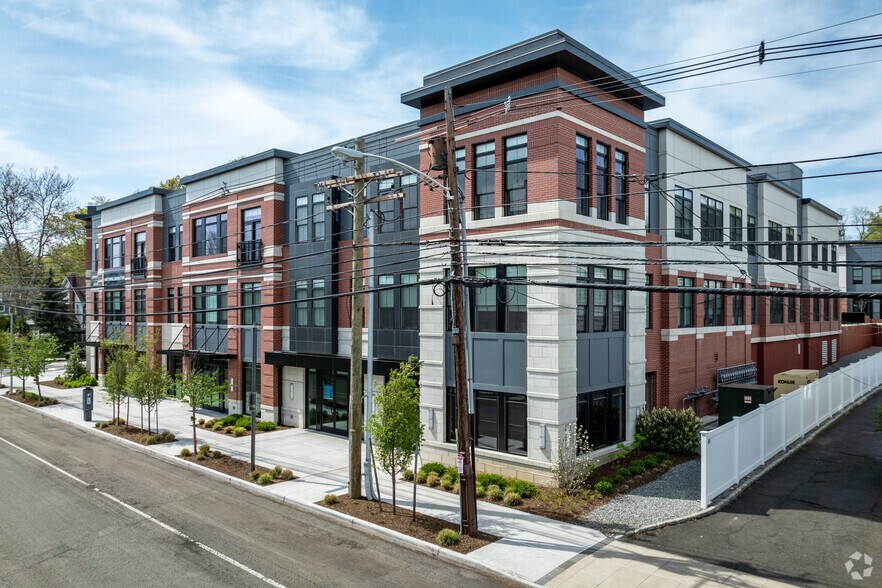 397 Millburn Ave, Millburn, NJ à louer - Photo du bâtiment - Image 2 de 31