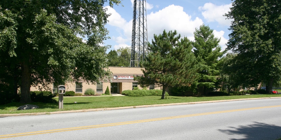 309 Commerce Dr, Exton, PA à vendre - Photo du bâtiment - Image 2 de 3