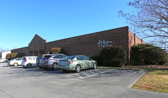 More details for 210 Stage Coach Trl, Greensboro, NC - Retail for Sale