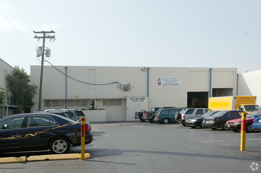 480 W 20th St, Hialeah, FL à louer - Photo du bâtiment - Image 2 de 2