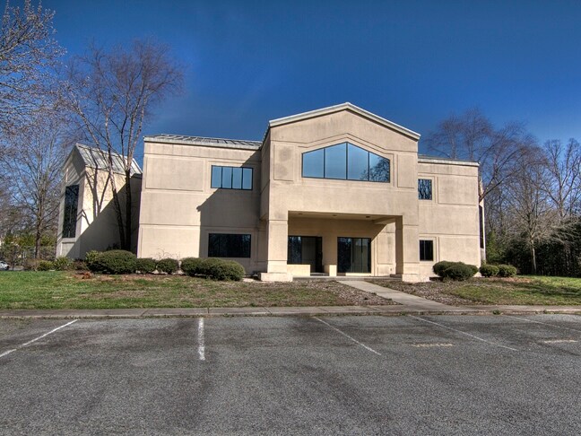 1127 Curtis St, Monroe, NC à louer - Photo du bâtiment - Image 1 de 10