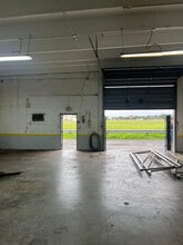 10810-10814 SW 188th St, Miami, FL à louer Photo intérieure- Image 2 de 3