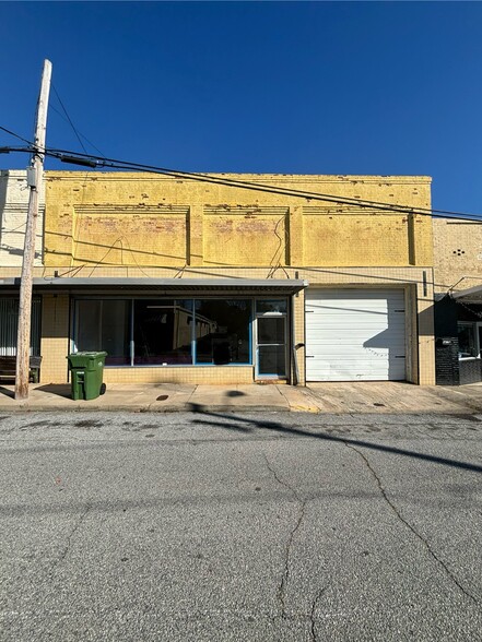 219 S Gadberry St, Union, SC for lease - Primary Photo - Image 1 of 6