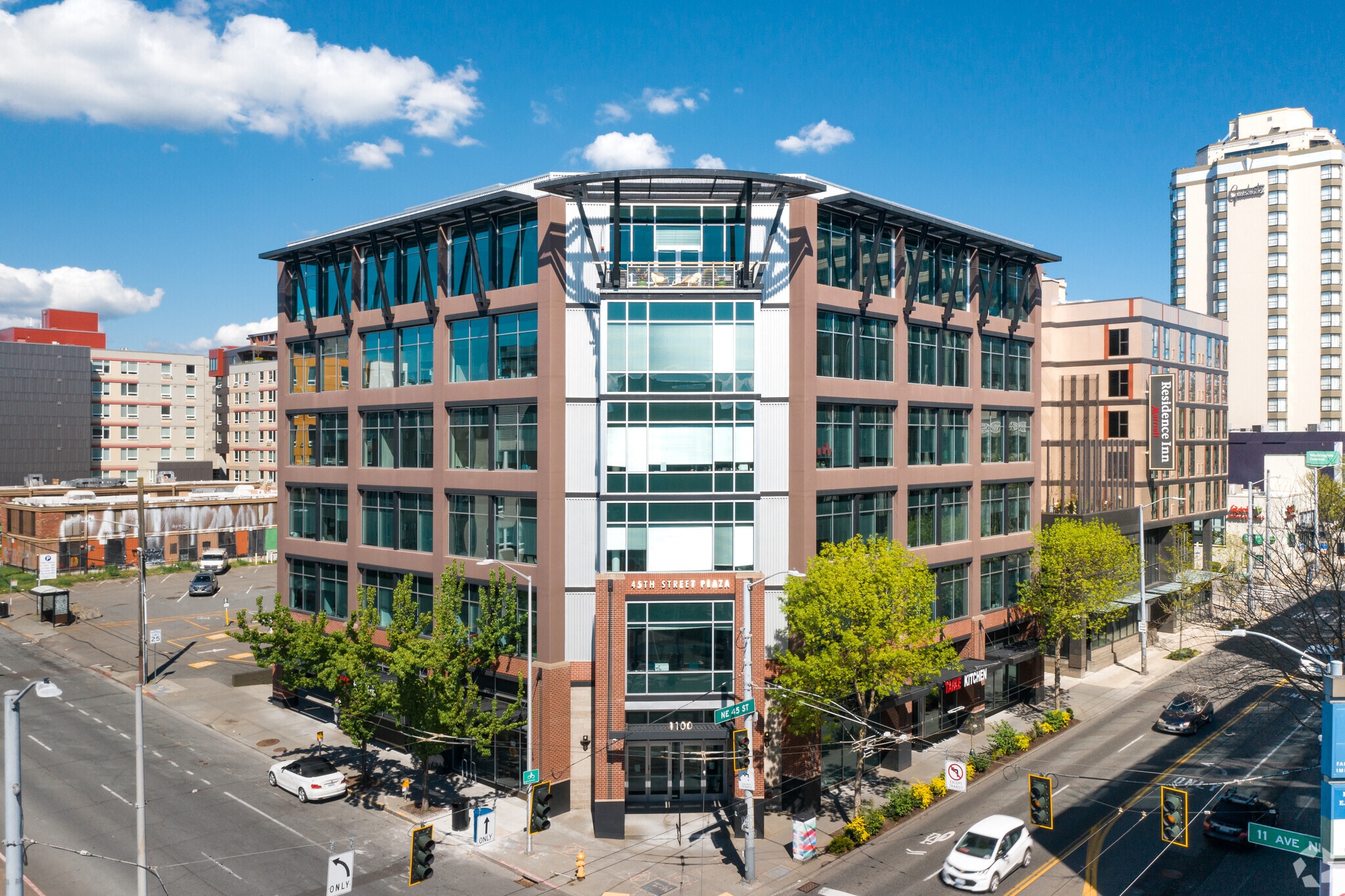 1100 NE 45th St, Seattle, WA for lease Primary Photo- Image 1 of 9